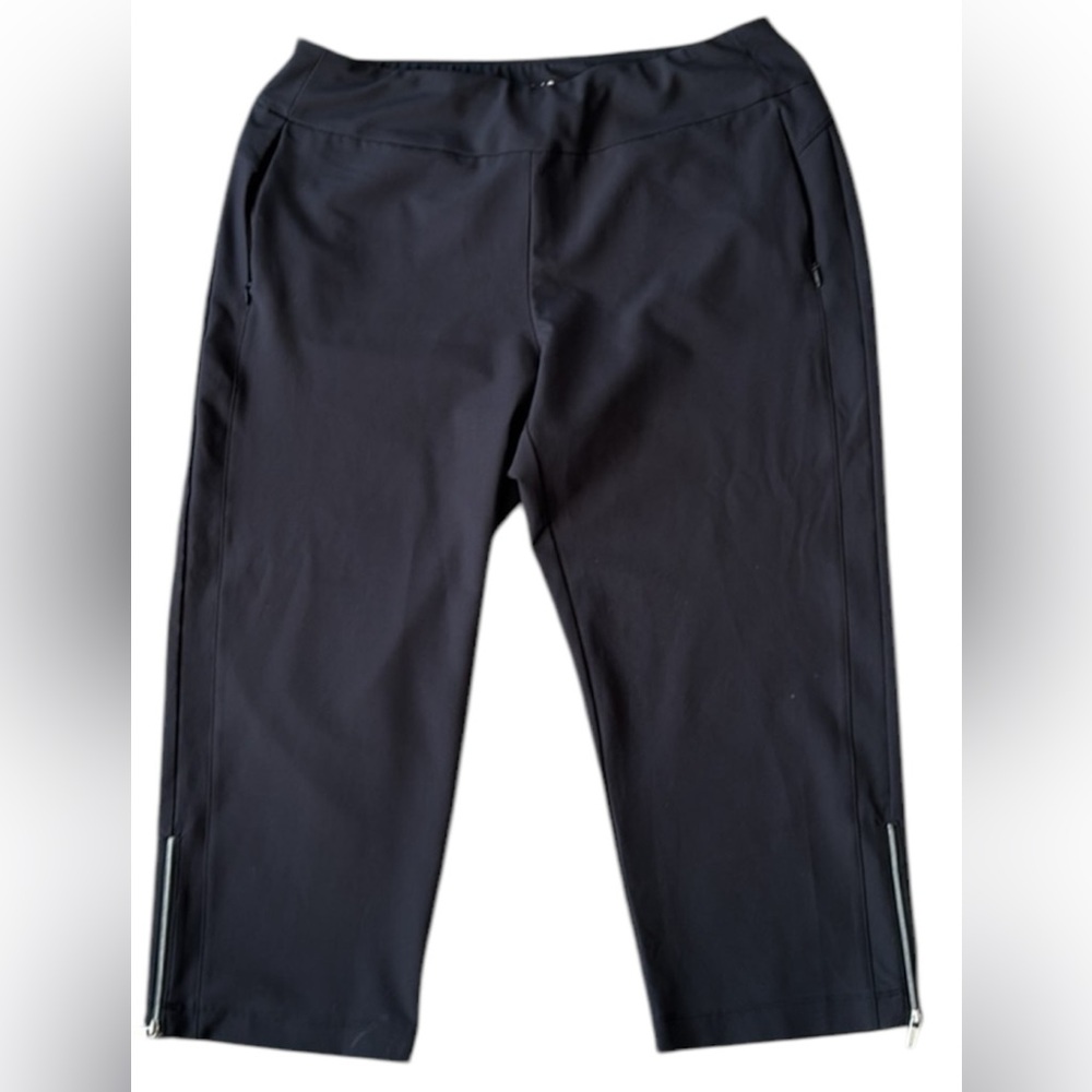 TAIL 360 Black Cropped Pants Size 14